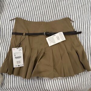 Zara Brown Pleated Skirt with Belt